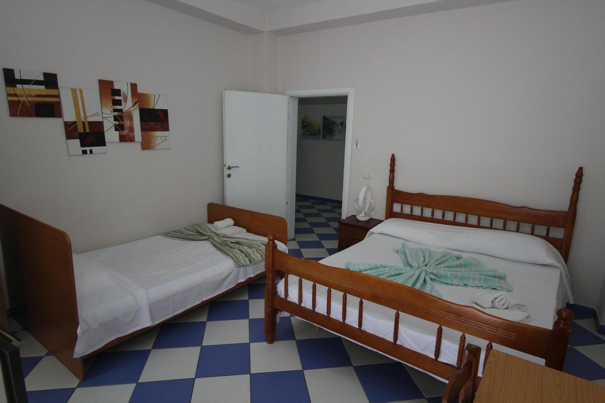 Kompleksi Eli Guest House Durrës Exteriér fotografie
